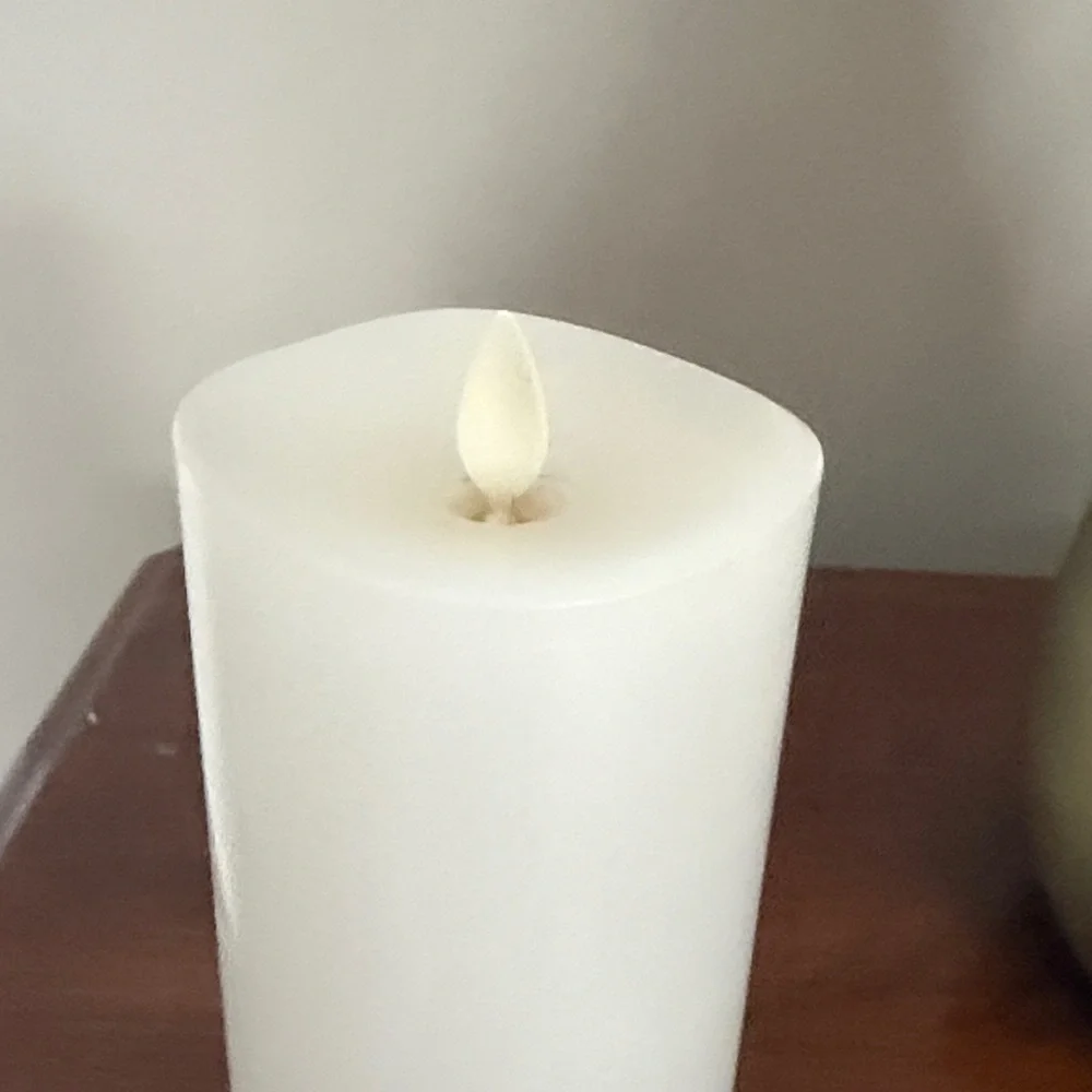 Luminara LED Candle for Home - Picture 4 of 10